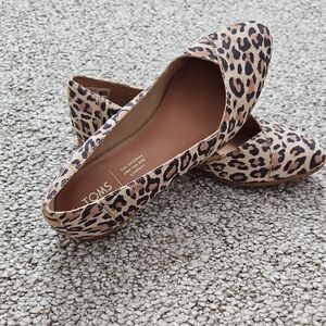 TOMS Animal Print Women's Loafers